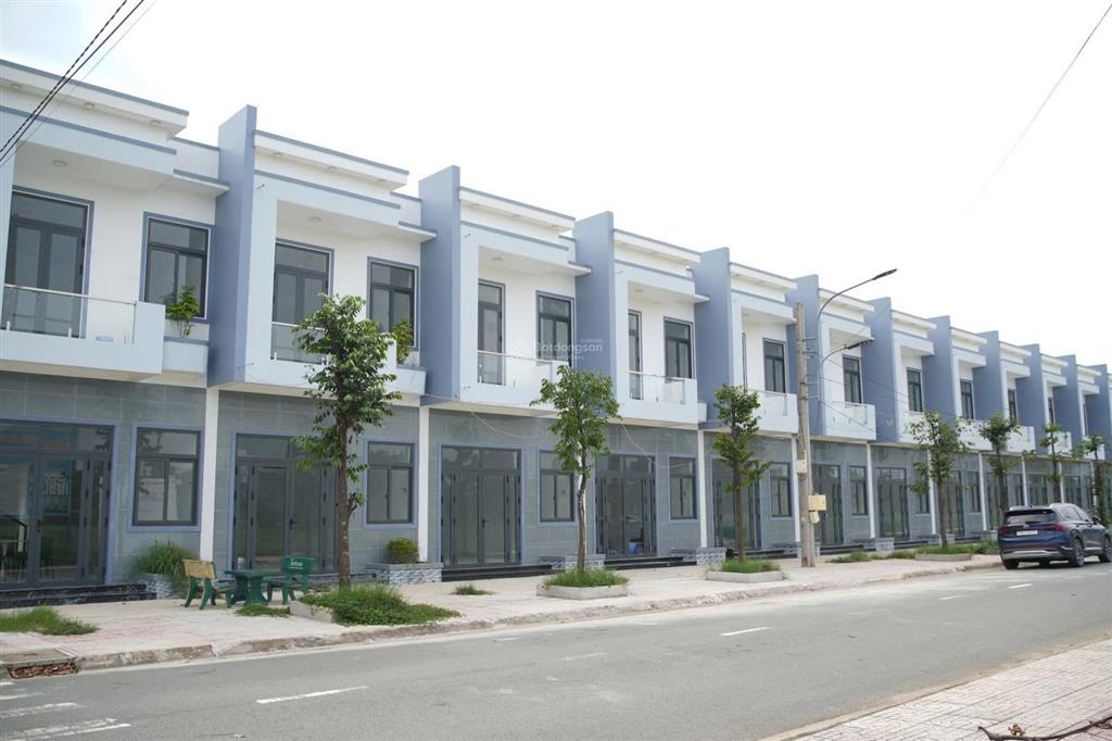 Bán nhà riêng tại đường 826, 1.8 tỷ, 83m2, 2pn, 2wc, 1 tầng