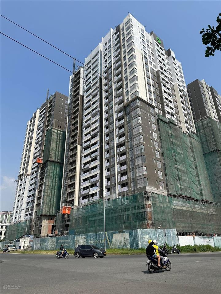 3pn giá bán nhanh có vat 7.7 tỷ. sang tên hdmb ngay.  0901 353 ***