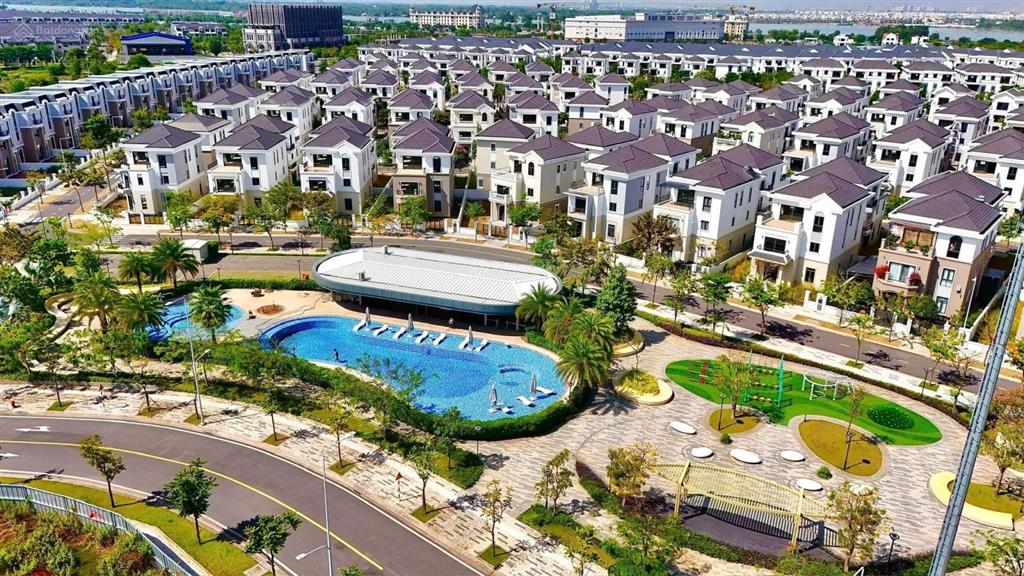 17 tỷ là giá cuối cùng sở hữu ngay căn bt đơn lập sẵn nhà 300m2. hl xem thực tế 0901 353 ***