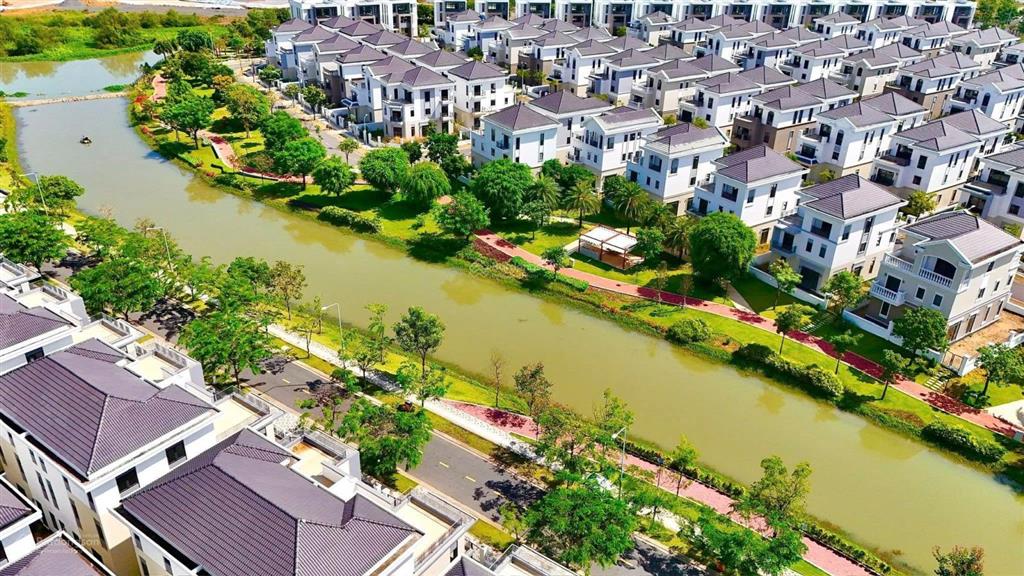 17 tỷ là giá cuối cùng sở hữu ngay căn bt đơn lập sẵn nhà 300m2. hl xem thực tế 0901 353 ***