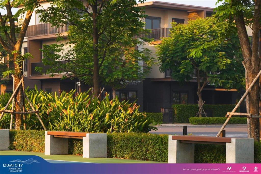 Sẵn nhà sẵn sổ nhà phố 6x19,5m chỉ 6,9 tỷ dự án izumicity   0901 353 ***