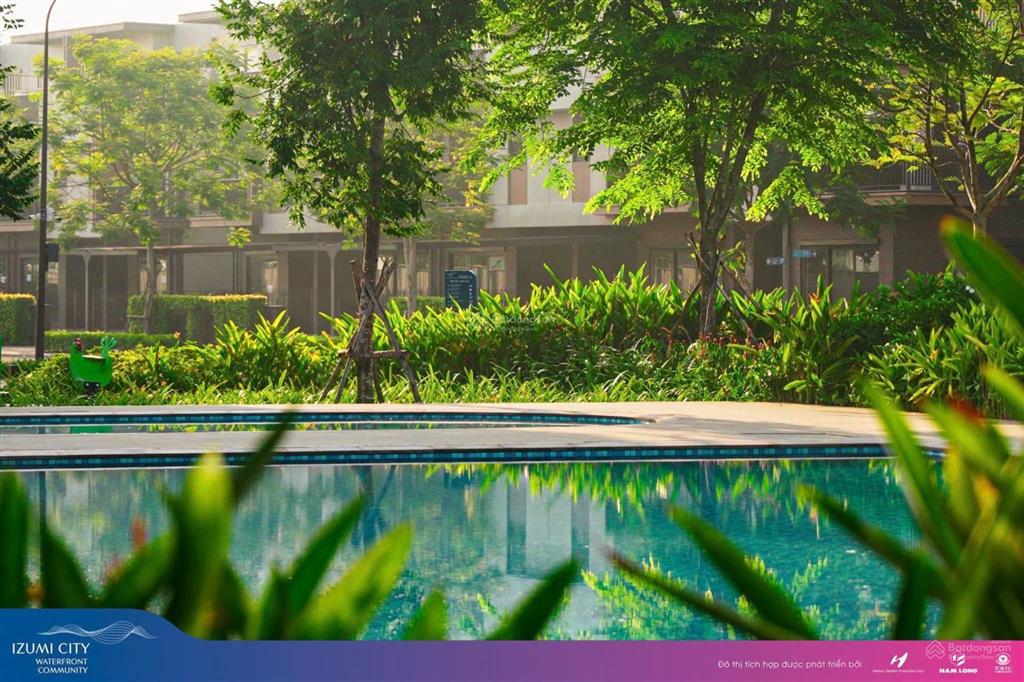 Sẵn nhà sẵn sổ nhà phố 6x19,5m chỉ 6,9 tỷ dự án izumicity   0901 353 ***