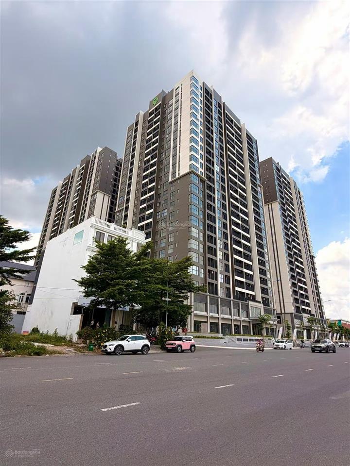 Căn góc 2pn view nội khu giá chỉ 6.4 tỷ, cửa đông nam, dt 74 tim tường. 0901 353 ***