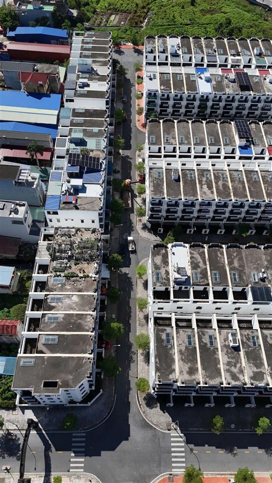 1 căn hiếm có quay vườn hoa tại kdt thiên long 4,1 tỷ