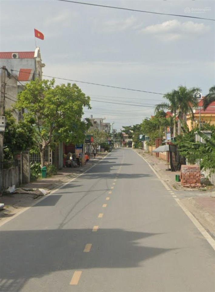 Đất mặt trục xã đông kỳ cũ. ngay đầu làng buôn bán tốt, cần bán