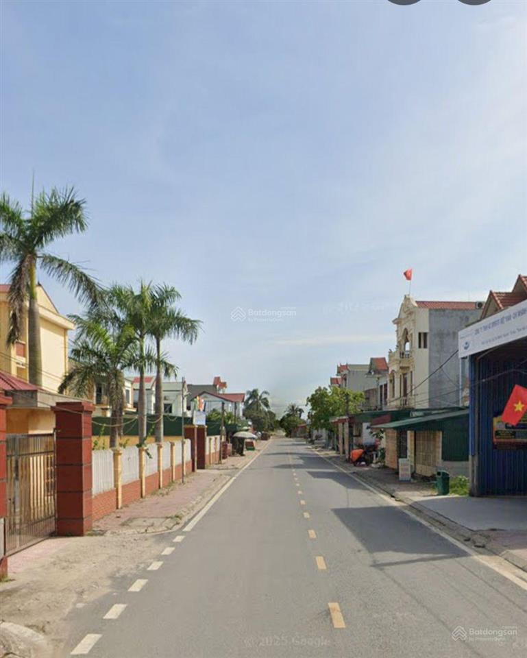 Đất mặt trục xã đông kỳ cũ. ngay đầu làng buôn bán tốt, cần bán