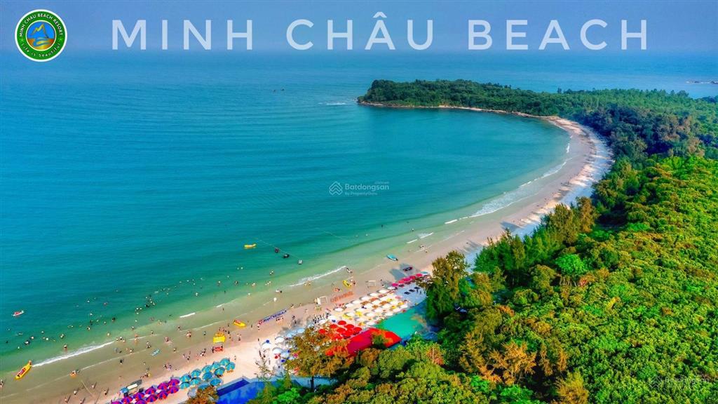 Bán nhà đất vàng ngay ngã 3 phố đi bộ minh châu  cách bãi tắm minh châu 100m cực đẹp