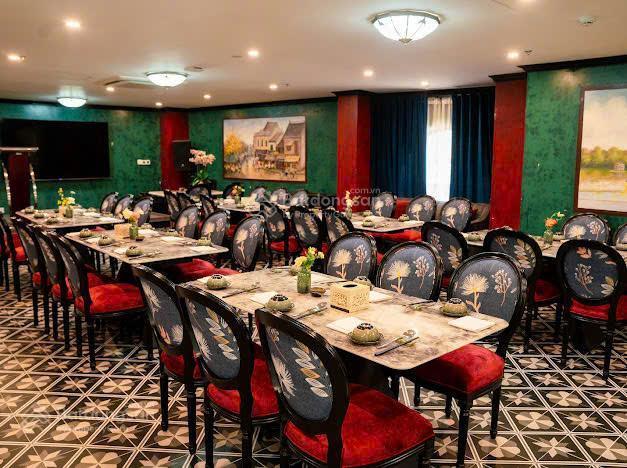 Bán khách sạn 4 sao boutique giữa trung tâm ba đình gần bảo tàng hồ chí minh  quảng trường ba đình