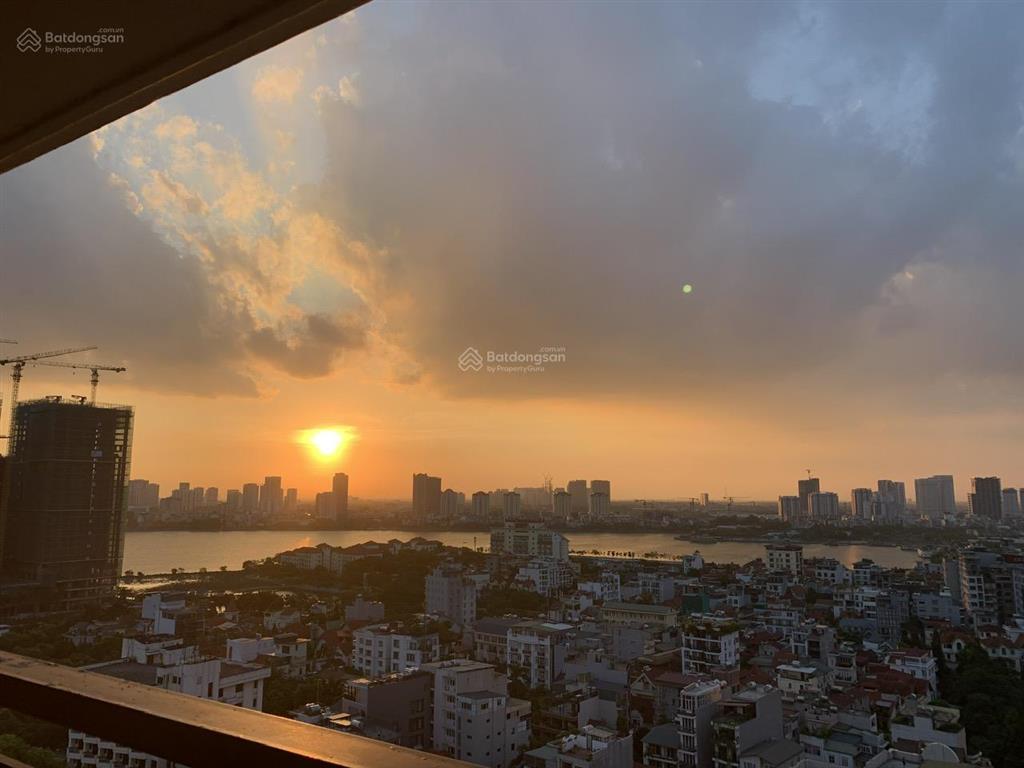 Bán căn hộ 3pn, 3wc, 111m2 tại 59, d. le roi soleil, view hồ tầng 18 tòa a