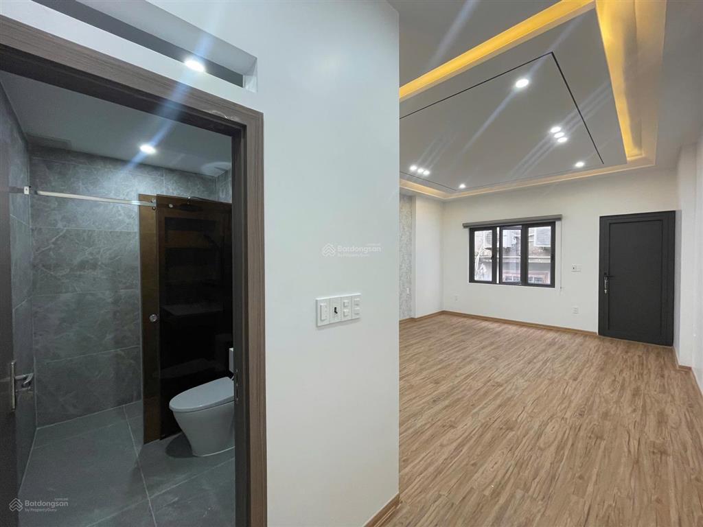 Nhà 5 tầng thang máy tuyến 2 võ nguyên giáp gần aeon mall lê chân