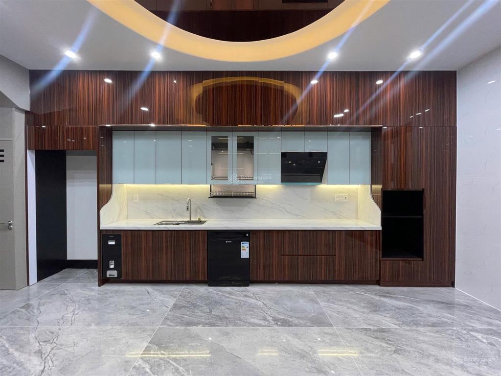 Nhà 5 tầng thang máy tuyến 2 võ nguyên giáp gần aeon mall lê chân