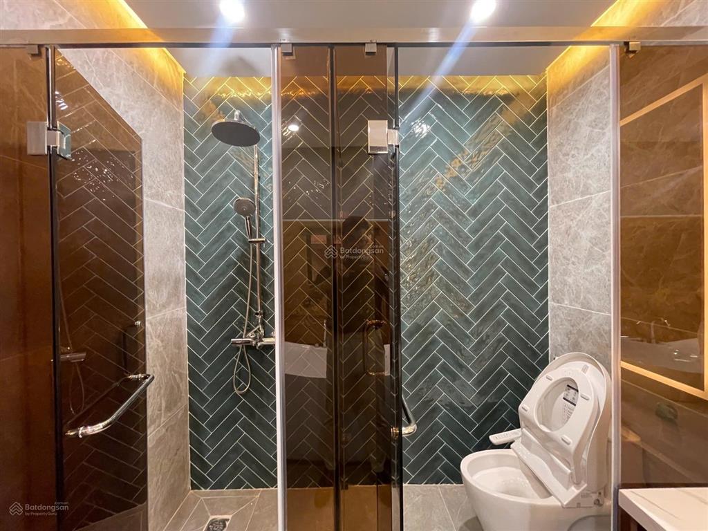 Nhà 5 tầng thang máy tuyến 2 võ nguyên giáp gần aeon mall lê chân