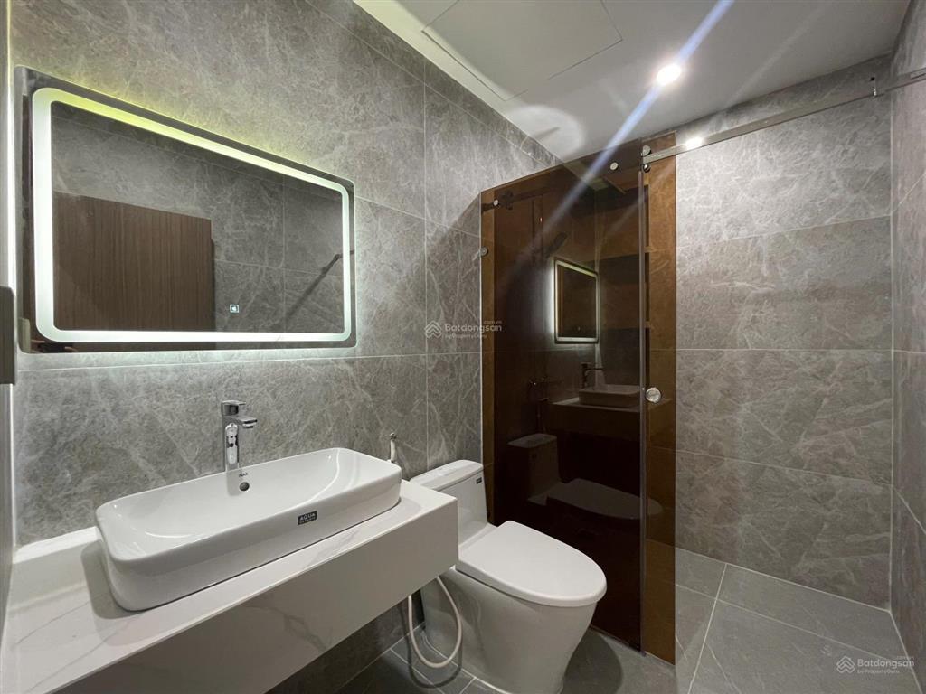 Nhà 5 tầng thang máy tuyến 2 võ nguyên giáp gần aeon mall lê chân