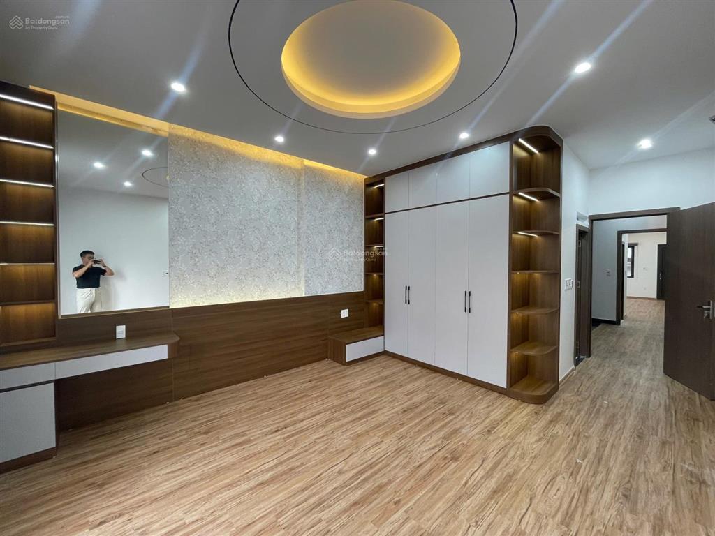 Nhà 5 tầng thang máy tuyến 2 võ nguyên giáp gần aeon mall lê chân