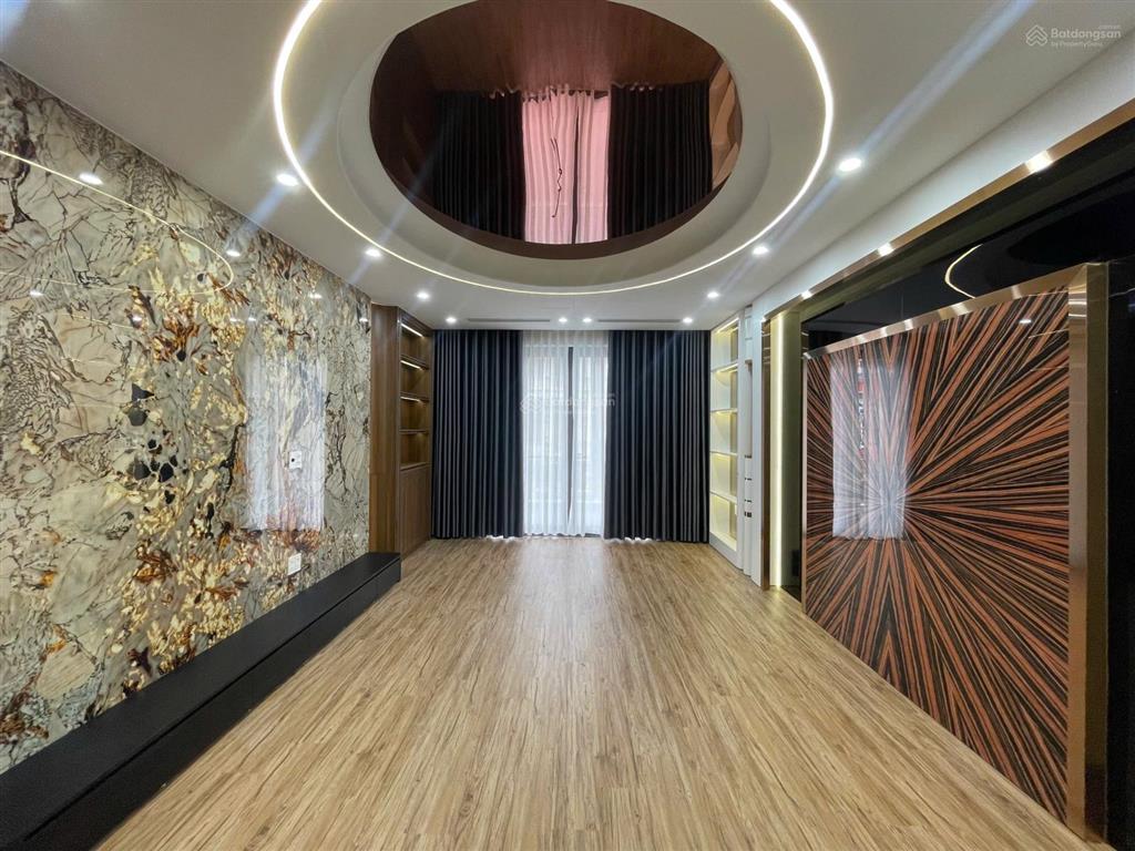 Nhà 5 tầng thang máy tuyến 2 võ nguyên giáp gần aeon mall lê chân