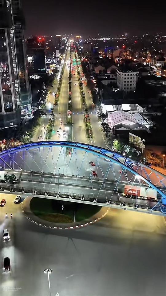 1485m2 đất 3 mặt tiền mặt đường lê hồng phong