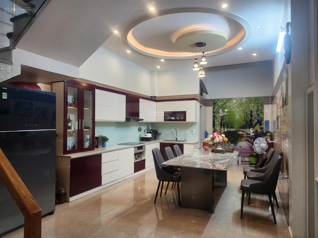 Nhà dân xây độc lập mặt đường thông các ngả gần hoàng huy commerceaeonmallpandora