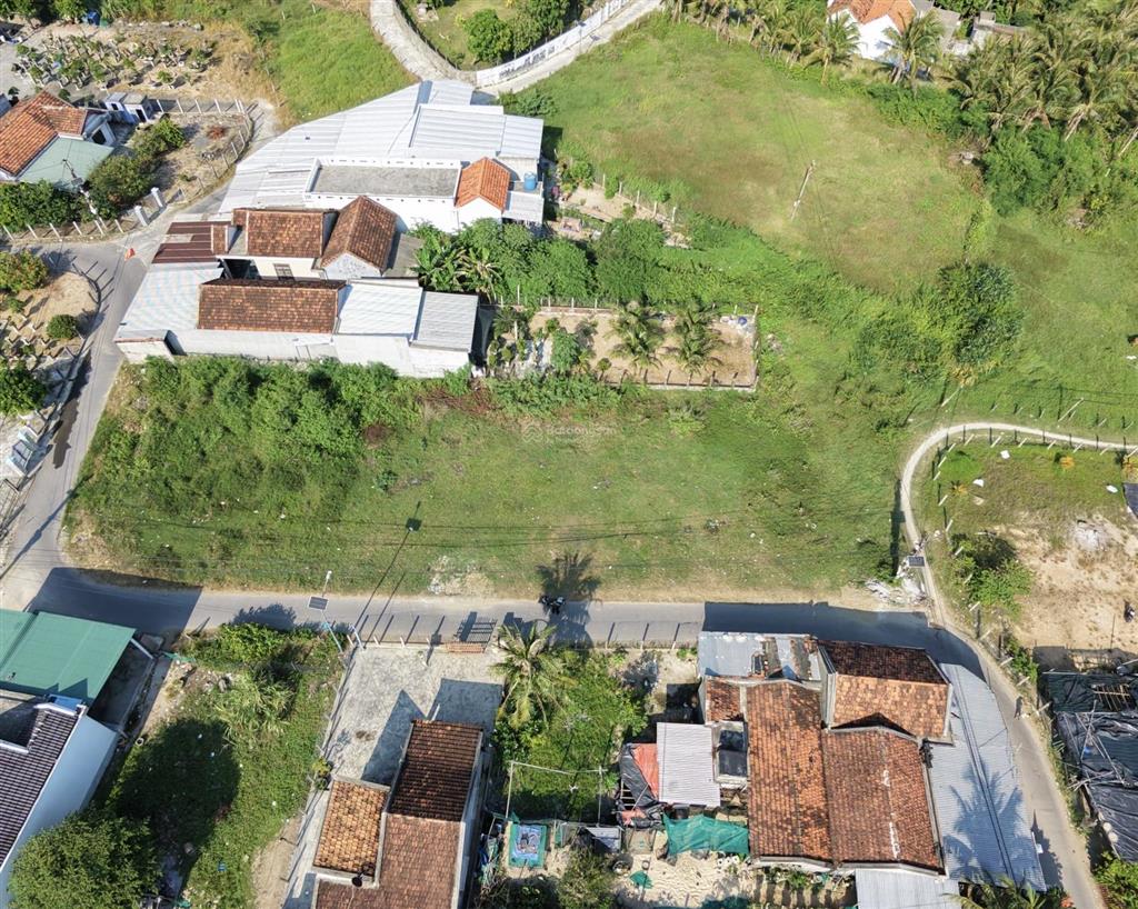 Pk8 lô đất hơn 1.000m full thổ cư, làm phân lô rất đẹp