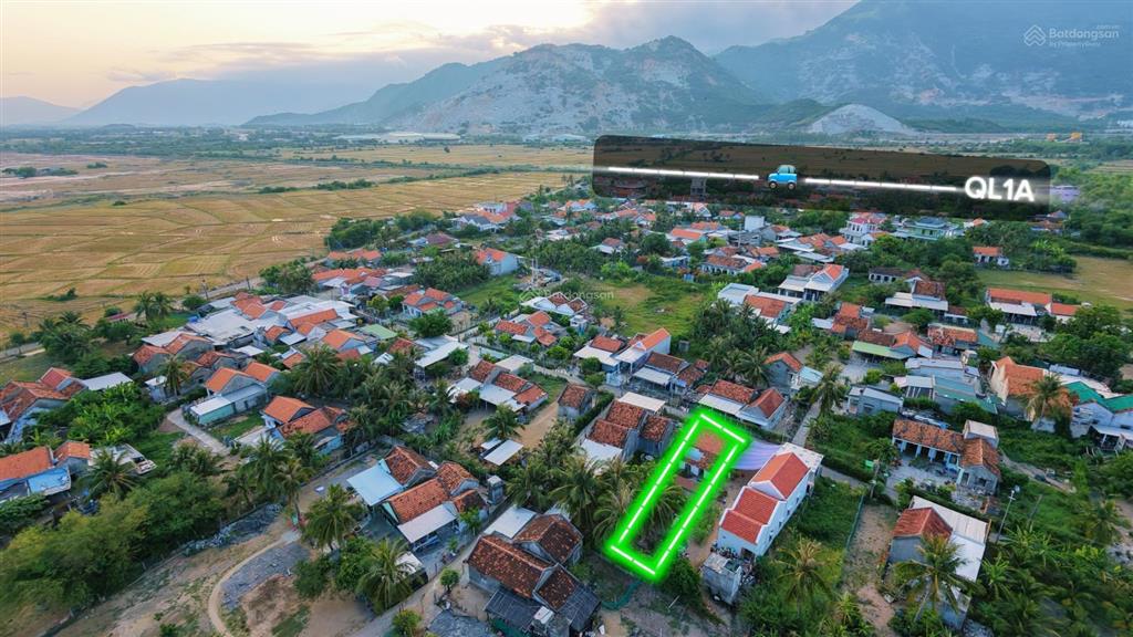 Đất thổ kkt vân phong, kdc hiện hữu. gần sân bay dự kiến