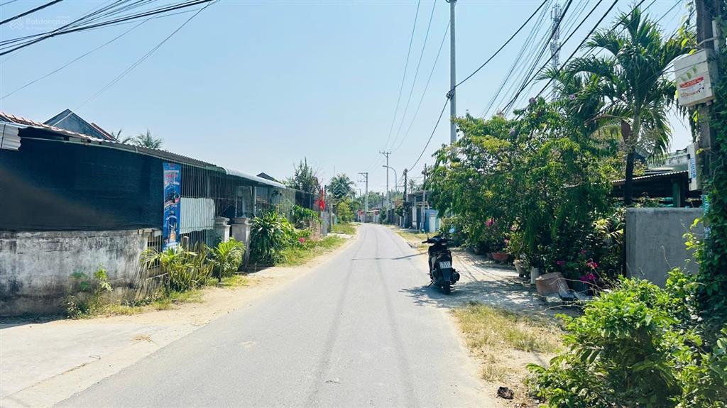 Lô góc vạn thắng, đường nhựa ô tô, gần sân bay vân phong giá chỉ 1 tỷ 250 triệu