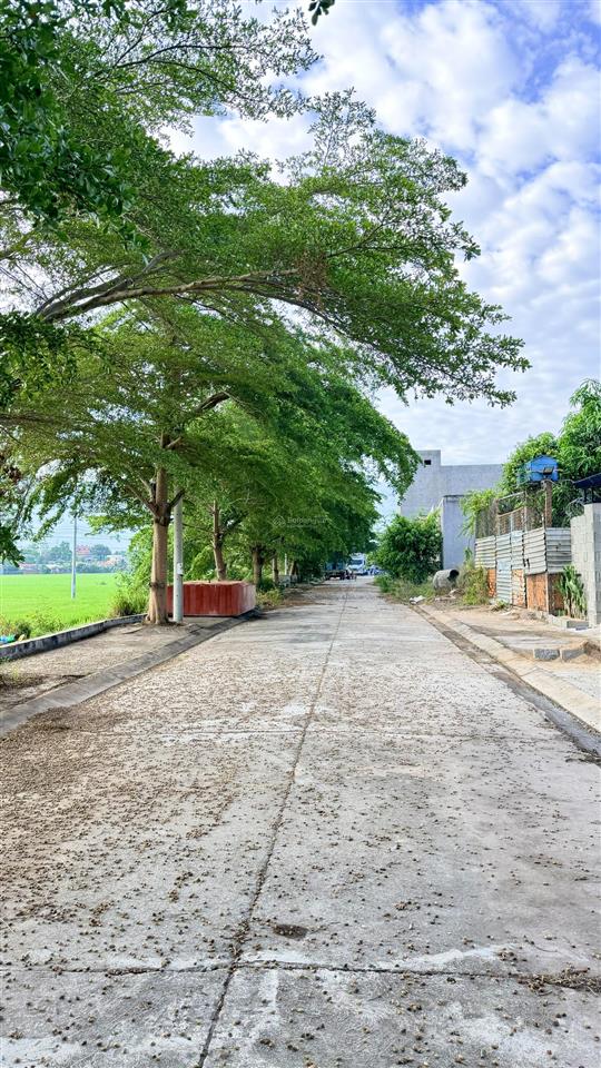 Lô đất 200m2 full thổ cư, gần bến xe vạn giã. ngang 10m đẹp hiếm có