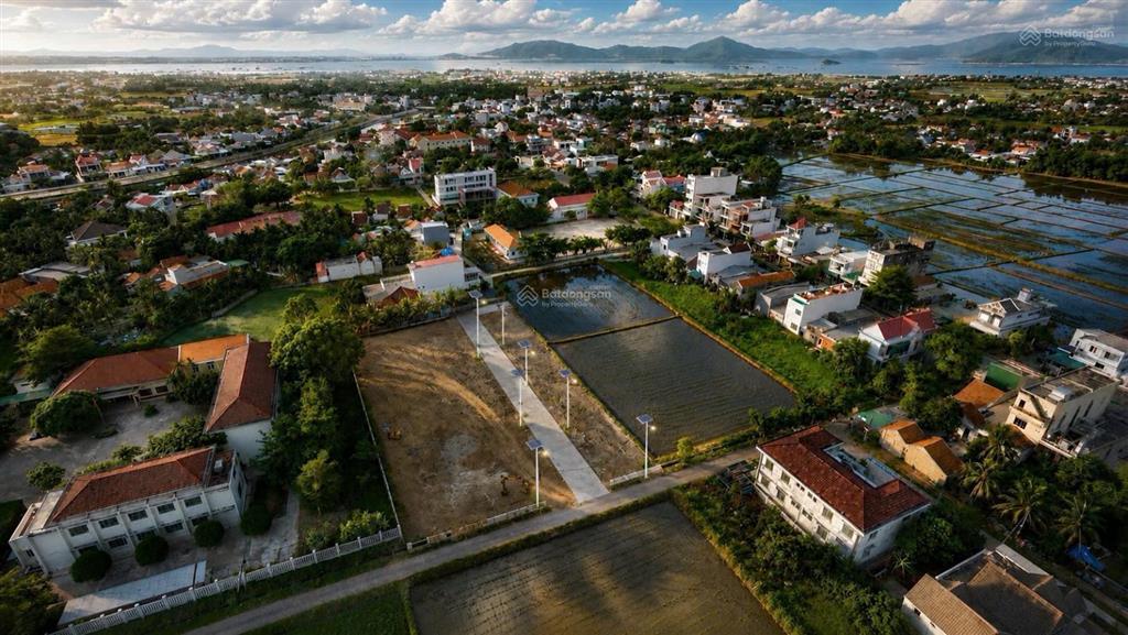 Trung tâm tu bông 132,9m2 full thổ, đường bê tông 6m