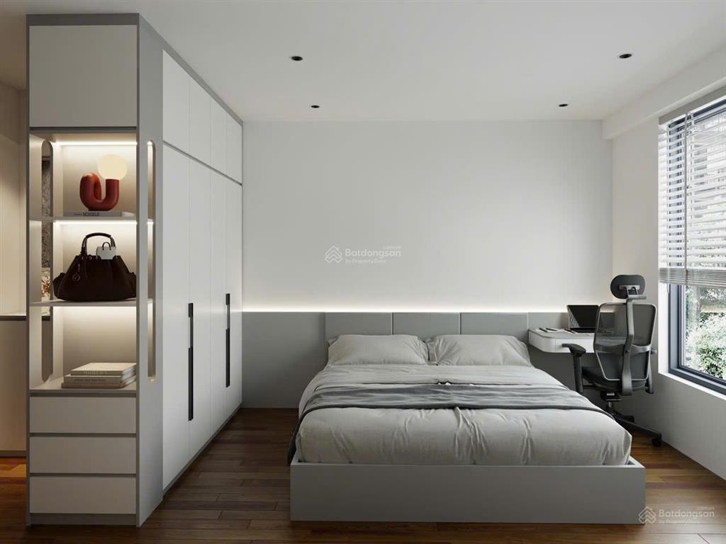 Chính chủ cần bán căn hộ 84m2 full đồ, view hồ, 2pn giá rẻ nhất khu vực, 17 tố hữu, thanh xuân, hn