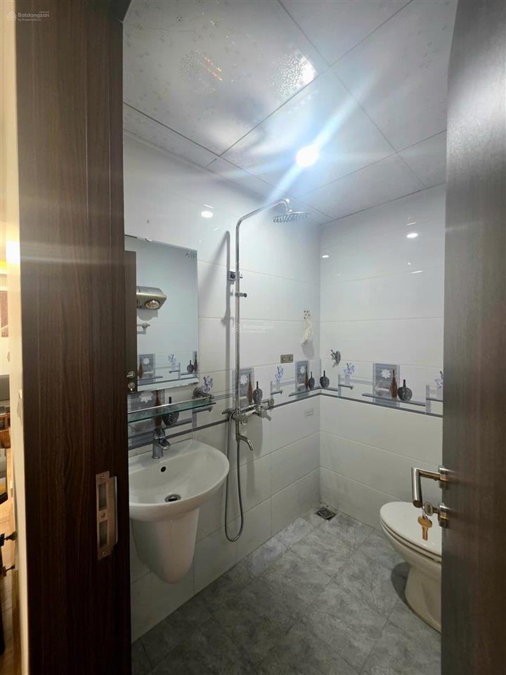 0385 696 *** chuyển nhượng căn 56,5m², diện tích nhỏ khó tìm tại khu vực, thanh xuân