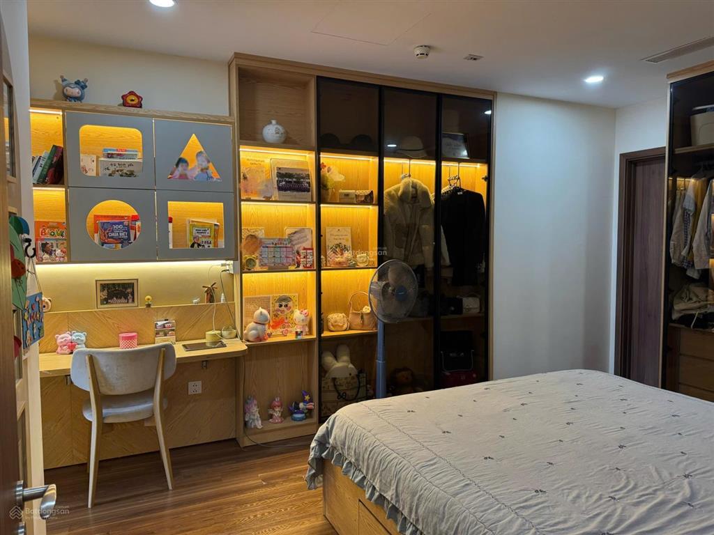 Bán cc 3pn, 2wc tại golden park tower, 11,8 tỷ, 94,9m2 view đẹp chỉ với