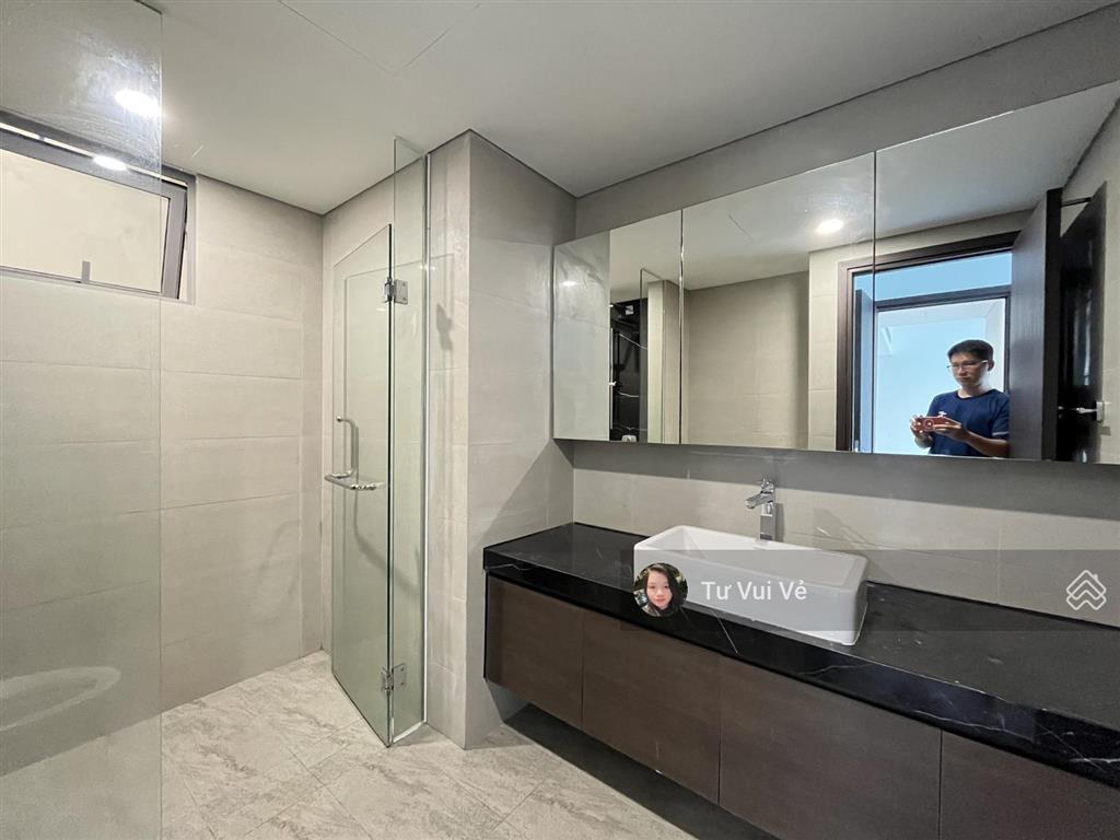 Cho thuê 2pn ntcb 98m2 tilia empire city  nhà rộng vuông vức