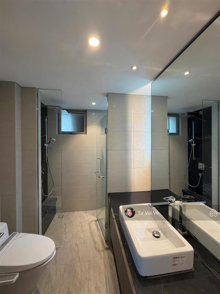Cho thuê 2pn tilia empire city  nhà đẹp, vuông vức, vào liền được trong tháng 5