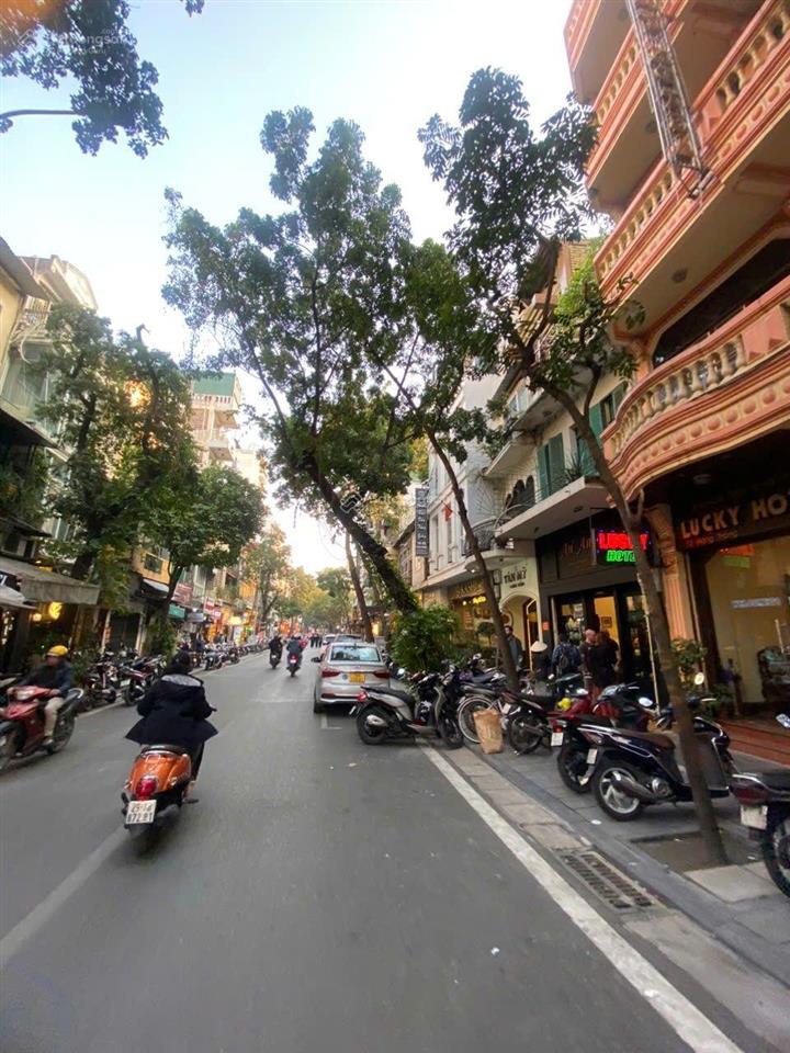 Cho thuê mặt bằng mặt phố hàng hòm dt 100m2 x 4 tầng. vị trí đẹp gần ngã ba. kd nhà hàng oke