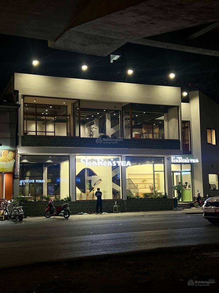 Mặt tiền 10m cực khủng mặt phố trung kính! dt 80m2 x 2 tầng, nhận diện thương hiệu tốt