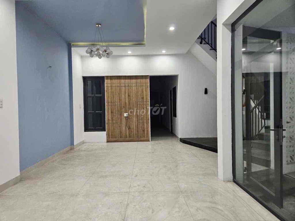 Cho thuê nhà 1 tầng Phạm Đình Hổ thông biển Nguyễn Tất Thành