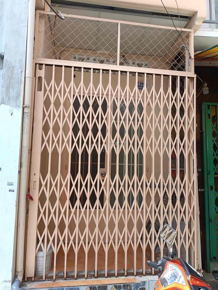 cần bán gấp nhà 59/23/40 Tân Hòa Đông