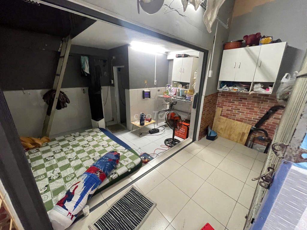 Phòng trọ gần ngã 4 chợ cầu, công viên phần mềm quang trung, dt 26m2
