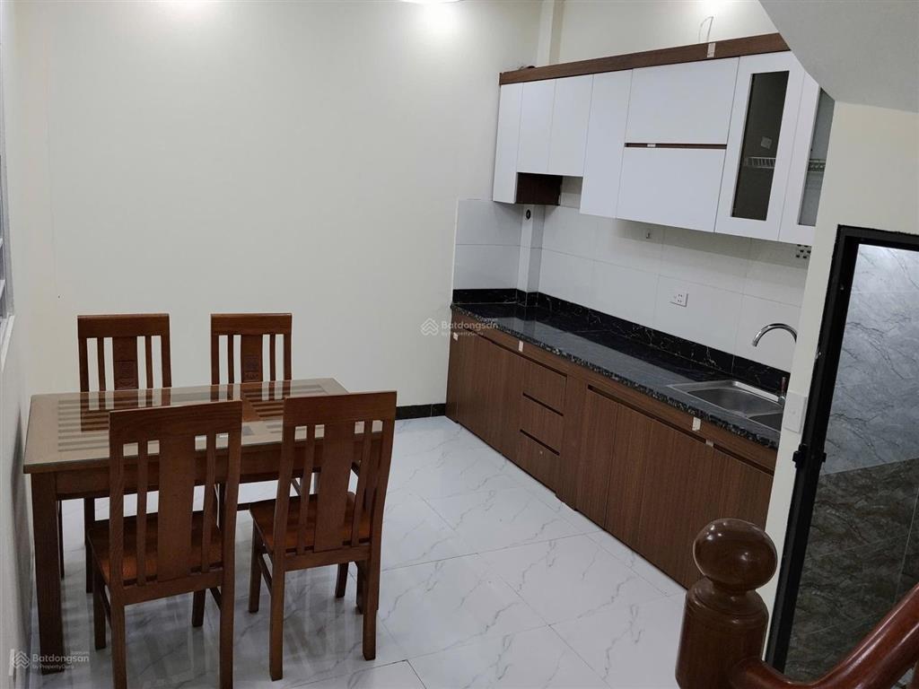 Nhà thạch bích 4 tầng x32m2 ngay chợ đầu mối phía nam, sát cạch cụm công nghiệp thanh oai,