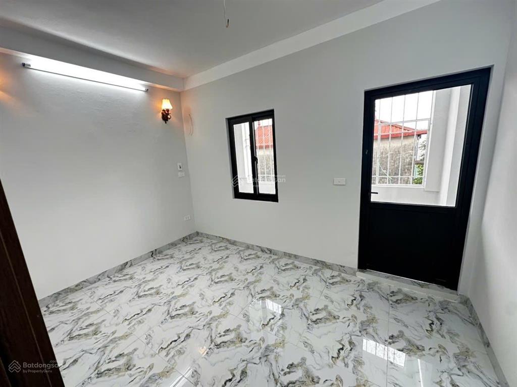Nhà riêng tại bình minh, hà nội giá siêu hời 4,35 tỷ, 44 m2, 4pn, 4wc