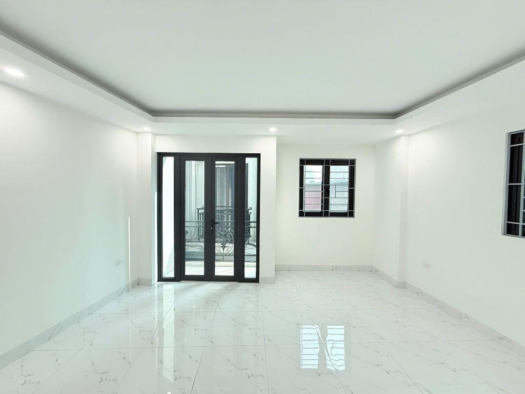 NHÀ ĐẸP CẠNH TRƯỜNG LÁI MIÊU NHA TÂY MỖ NAM TỨ LIÊM GIÁ NHỈNH 6 TỶ 