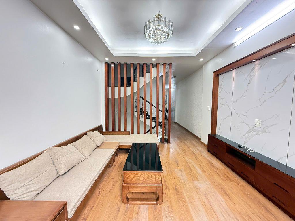 HIẾM! NHÀ 5 TẦNG VĂN KHÊ – MẶT TIỀN RỘNG – ĐỐI DIỆN SÂN CHƠI – Ô TÔ TRÁNH!