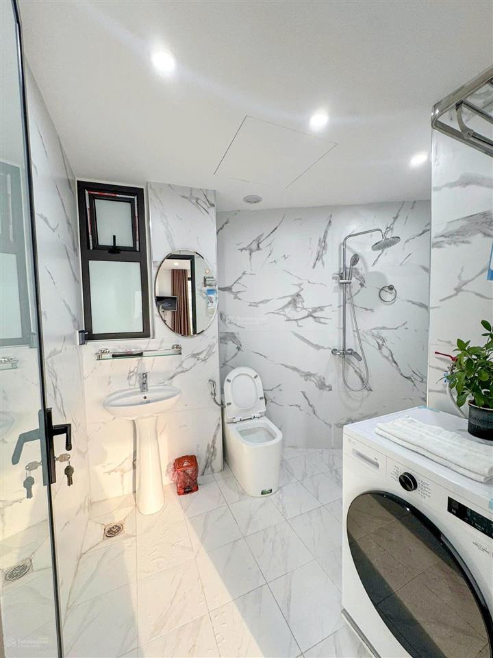 Căn hộ studio 40m² mới toanh  ngõ 447 lạc long quân