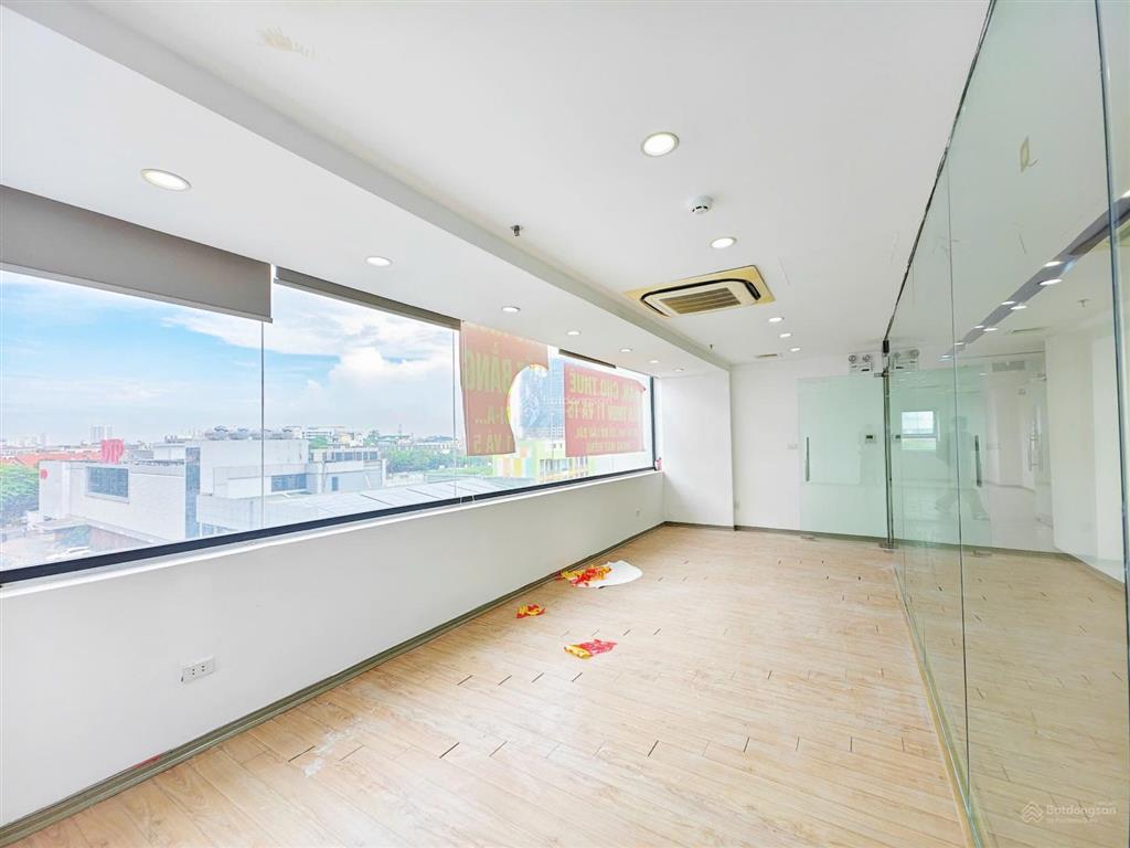 Chính chủ cho thuê văn phòng tại định công, hoàng mai view đẹp giá siêu tốt