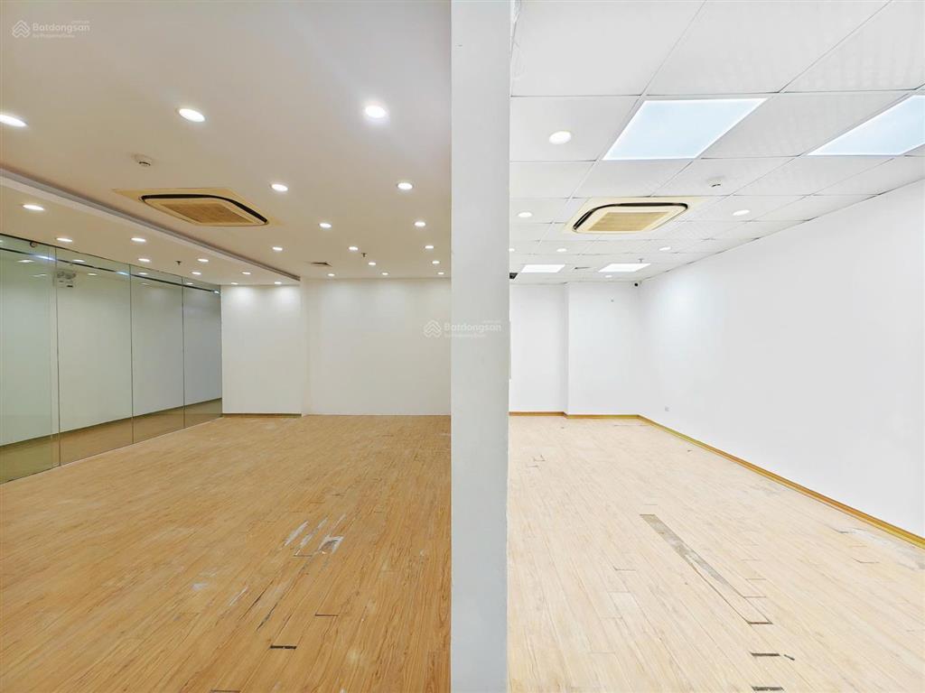 Chính chủ cho thuê văn phòng tại định công, hoàng mai view đẹp giá siêu tốt