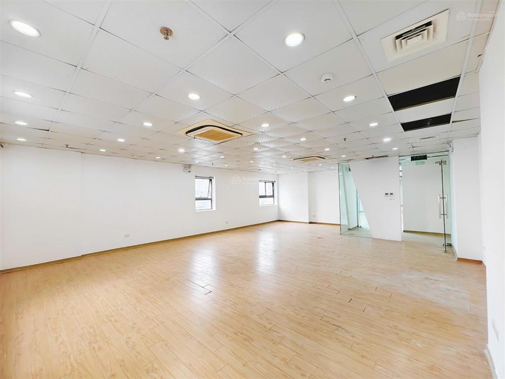 Chính chủ cho thuê văn phòng tại định công, hoàng mai view đẹp giá siêu tốt