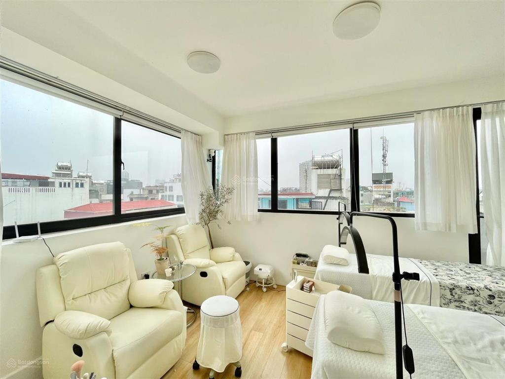 Cho thuê văn phòng đống đa sàn 50m2 tại hồ ba mẫu  xã đàn giá 8,5tr/th sàn mới đẹp nhiều ánh sáng