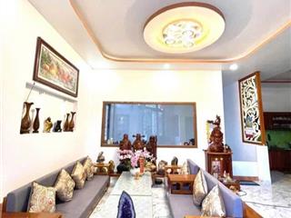 Cho thuê nhà nguyên căn góc 2 mặt tiền vcn phước long