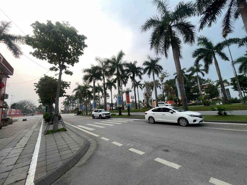 Nhà đẹp đức giang long biên 2 thoáng  80m2 4 tầng  nhỉnh 10 tỷ