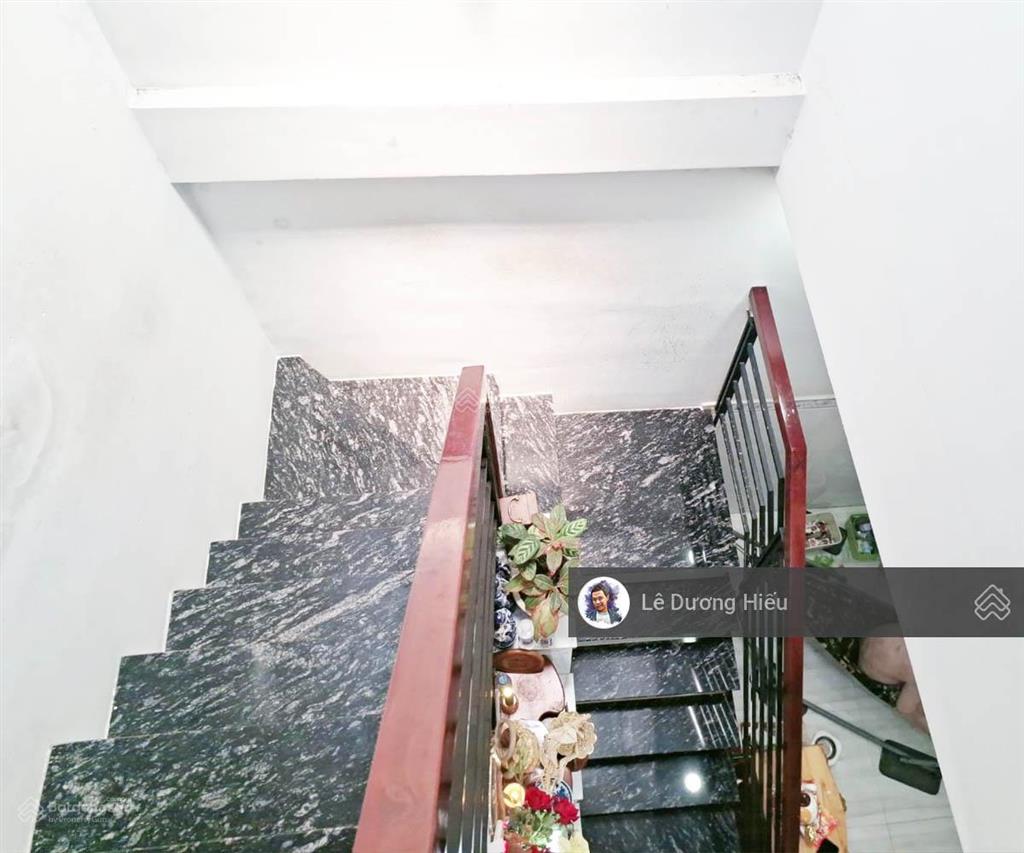 (video 100%) bán nhà sát lotte mart. 47m2 (thực tế hơn 60m2). 3.33mx14.2m. nhà 2 tầng. hẻm gần 3m