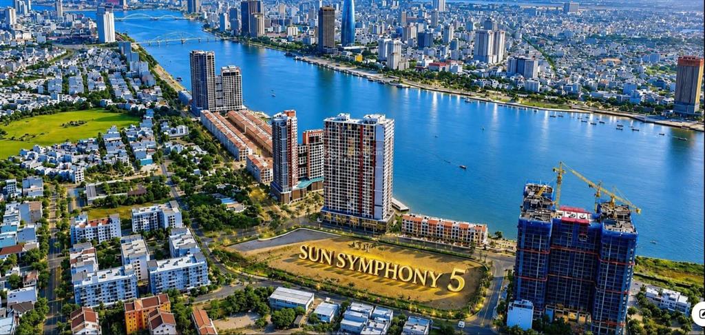Bán lô góc vân đồn  nại thịnh 7, cách sông hàn chỉ 500m, 154m2 ngang 8,5m cực đẹp cạnh symphony 5