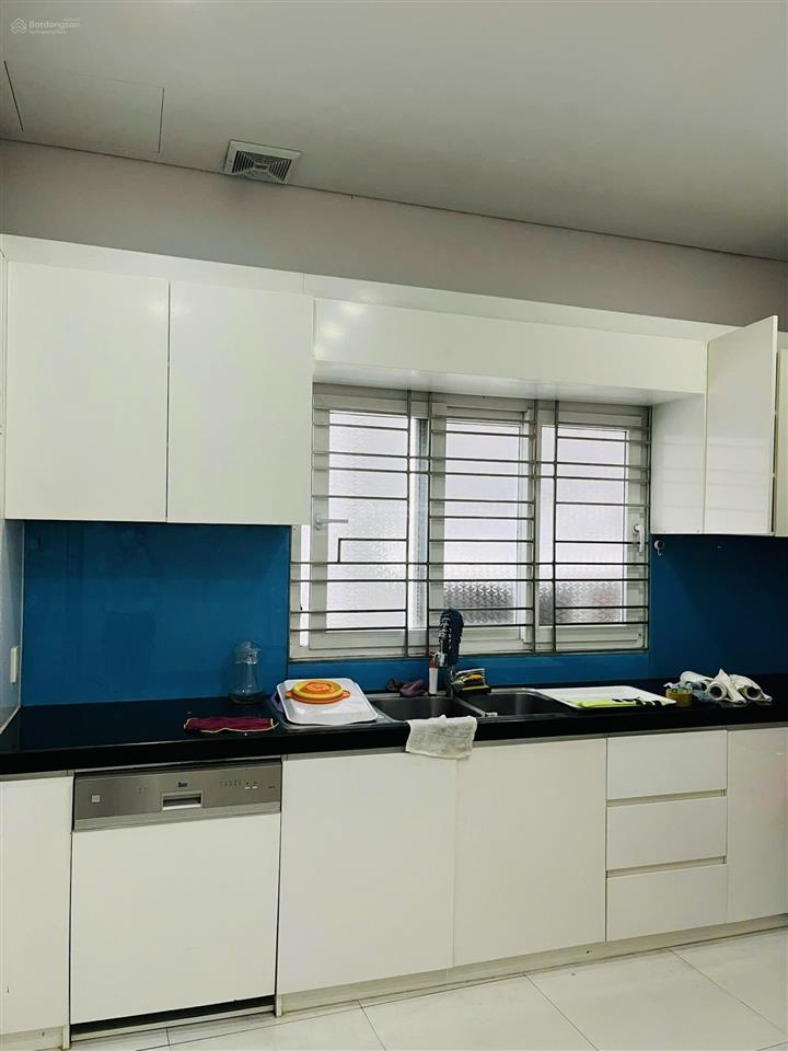 Bán nhà 4 tầng mặt tiền 2/9, hoà cường, 61m2 trục đường lớn 20m kinh doanh sầm uất